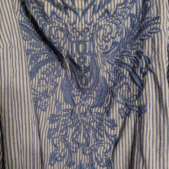 INC Blue Striped Women's Top Size 0x Pre-owned - Picture 4 of 6